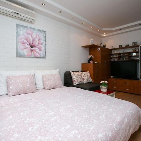 Studio Ami Zagreb Luaran gambar