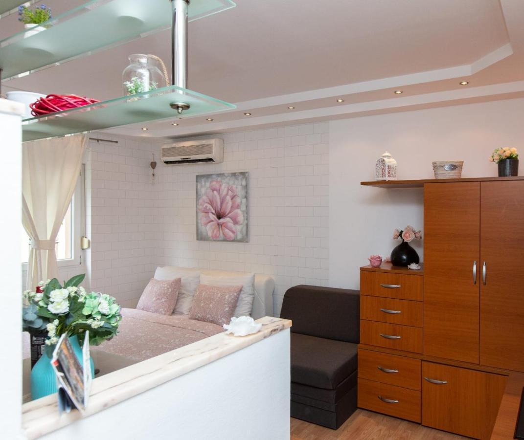 Studio Ami Zagreb Luaran gambar